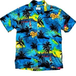 Go Hawaii Men’s Vintage Hawaiian Shirt Size L Blue Ocean Palm Trees Flowers